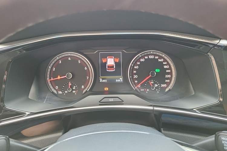Used Volkswagen Tayron 2019 330TSI Two-Wheel Drive Luxury Model China VI Standard Instrument Cluster