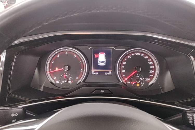 Used Volkswagen Tayron 2019 Teramont Edition 280TSI Two-Wheel Drive Luxury Model China VI Standard Instrument Cluster