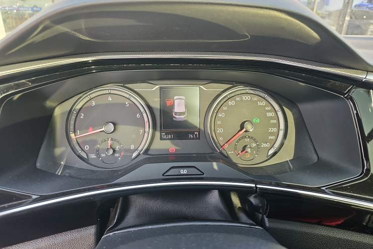 Used Volkswagen Tayron 2019 330TSI Two-Wheel Drive Luxury Model China VI Standard Instrument Cluster