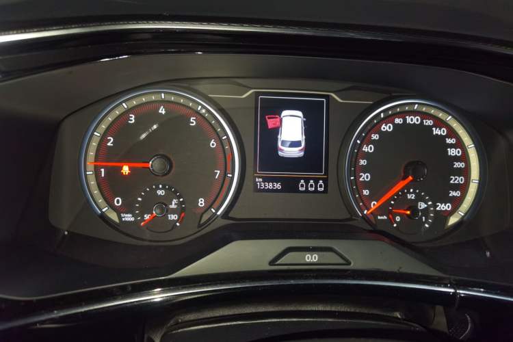 Used Volkswagen Tayron 2019 330TSI Two-Wheel Drive Luxury Model China VI Standard Instrument Cluster
