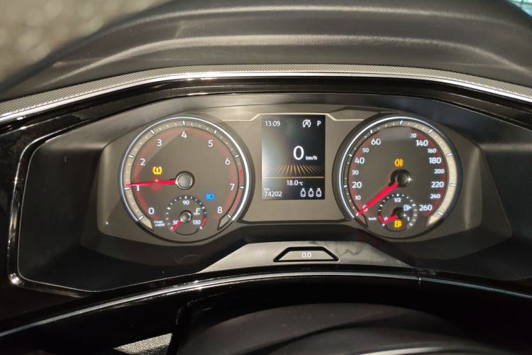 Used Volkswagen Tayron 2019 330TSI Two-Wheel Drive Luxury Model China VI Standard Instrument Cluster