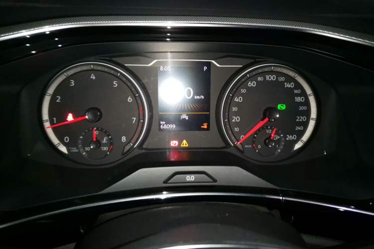 Used Volkswagen Tayron 2019 330TSI Two-Wheel Drive Luxury Model China VI Standard Instrument Cluster