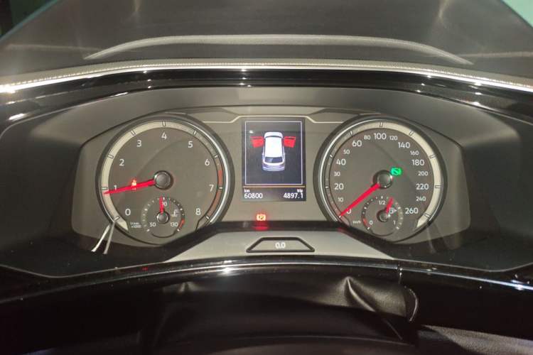Used Volkswagen Tayron 2019 330TSI Two-Wheel Drive Luxury Model China VI Standard Instrument Cluster