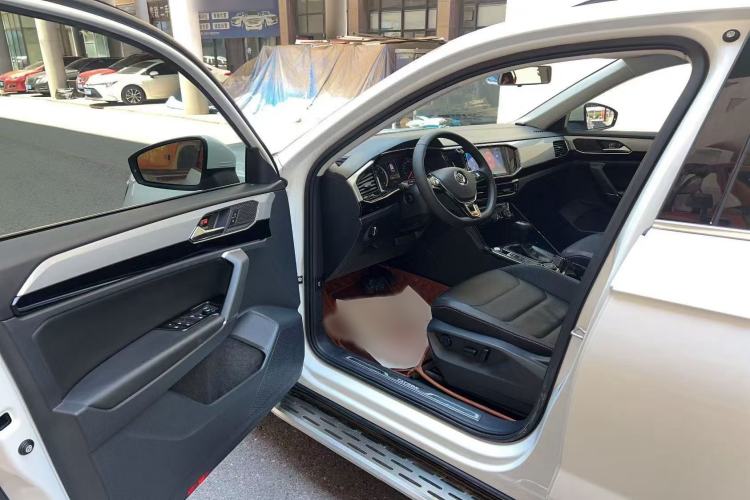 Used Volkswagen Tayron 2019 330TSI Four-Wheel Drive Luxury Version China VI Standard Interior 1