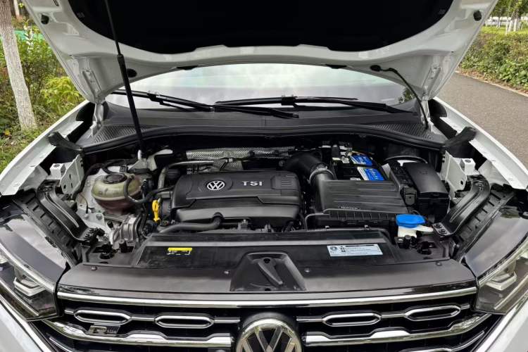 Used Volkswagen Tayron 2019 380TSI Four-Wheel Drive R-Line China VI-standard Interior 10
