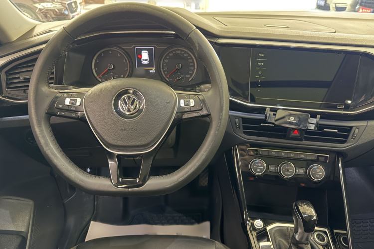 Used Volkswagen Tayron 2019 330TSI Two-Wheel Drive Luxury Model China VI Standard Interior 11