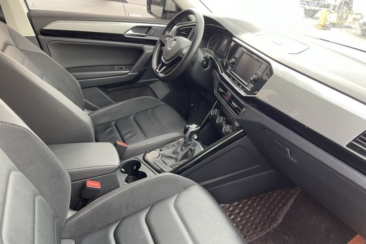 Used Volkswagen Tayron 2019 330TSI Two-Wheel Drive Luxury Model China VI Standard Interior 11