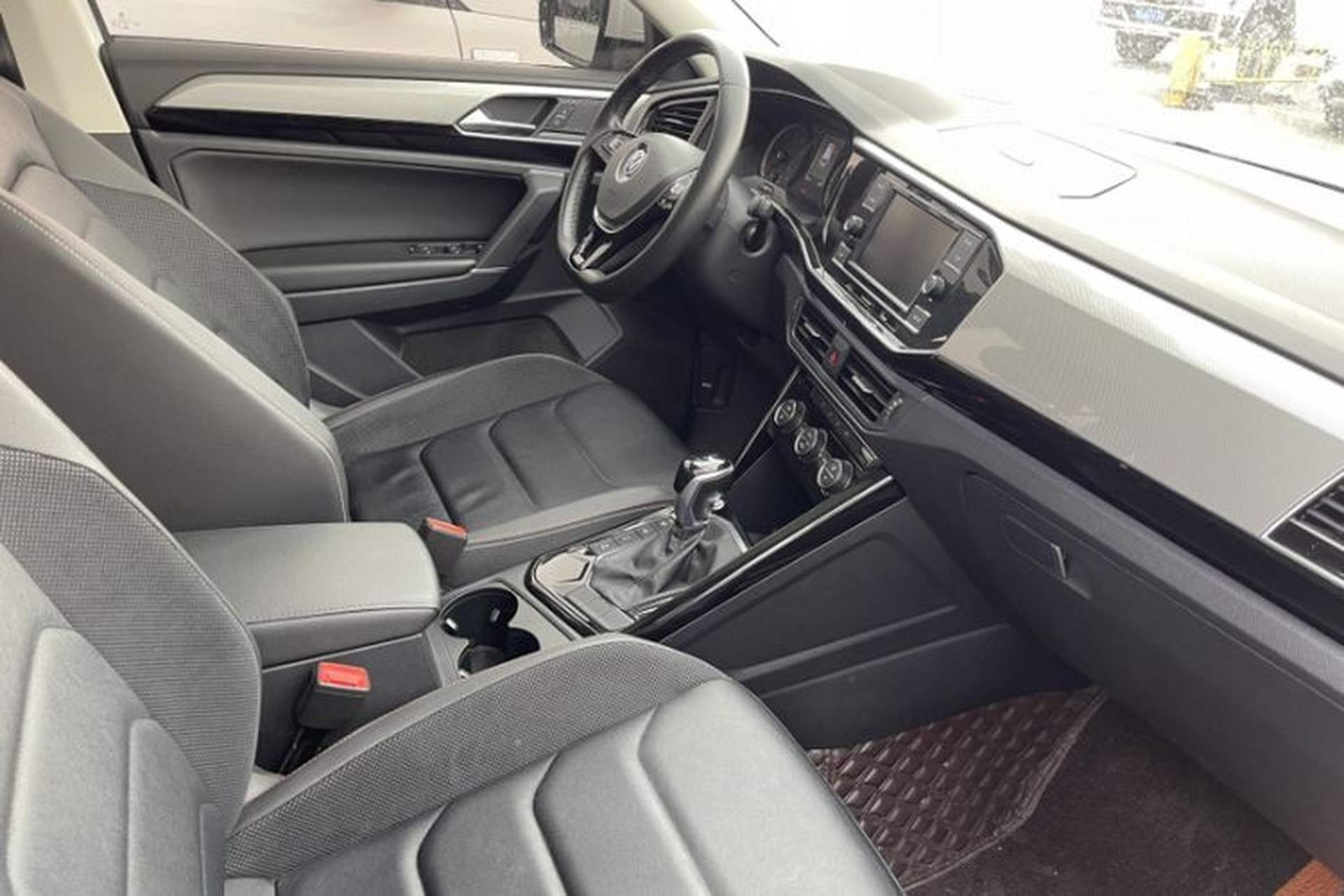 Used Volkswagen Tayron 2019 330TSI Two-Wheel Drive Luxury Model China VI Standard Interior 11