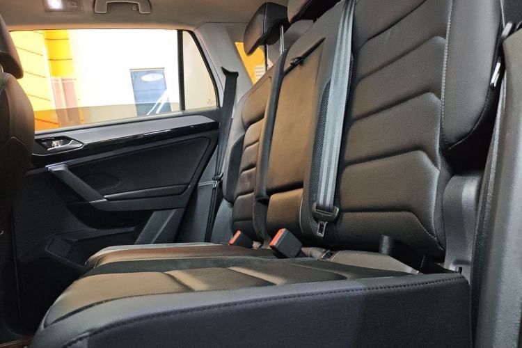 Used Volkswagen Tayron 2019 330TSI Four-Wheel Drive Luxury Version China VI Standard Interior 2
