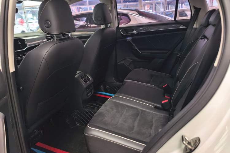 Used Volkswagen Tayron 2019 380TSI Four-Wheel Drive Prestige Version China V Standard Interior 2