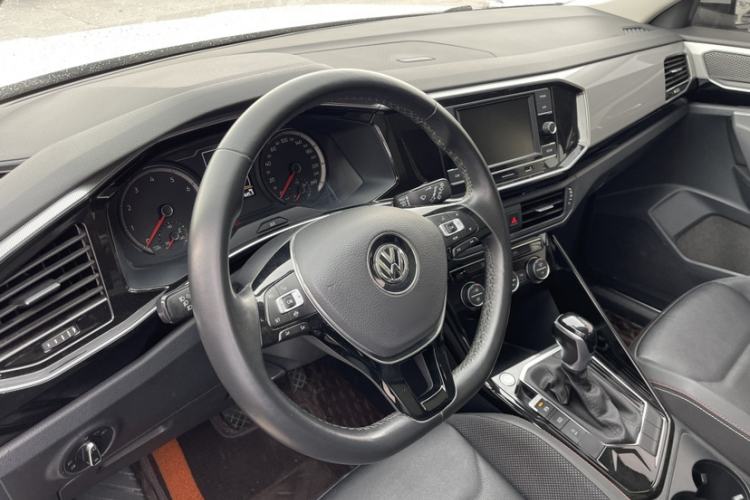 Used Volkswagen Tayron 2019 330TSI Two-Wheel Drive Luxury Model China VI Standard Interior 2