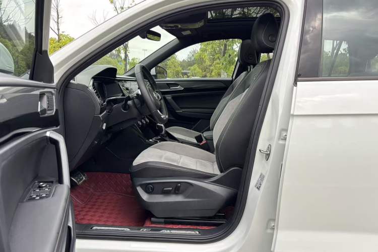 Used Volkswagen Tayron 2019 380TSI Four-Wheel Drive R-Line China VI-standard Interior 2