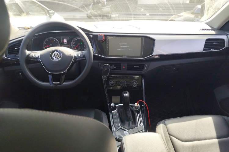 Used Volkswagen Tayron 2019 330TSI Two-Wheel Drive Luxury Model China VI Standard Interior 2