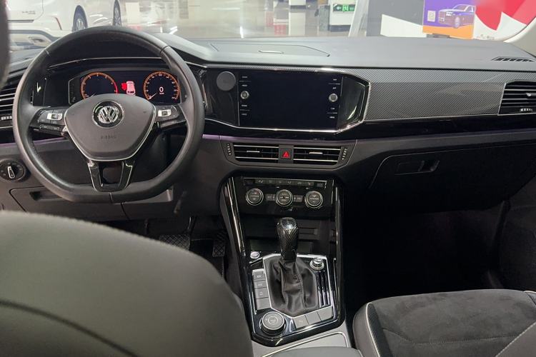 Used Volkswagen Tayron 2019 380TSI Four-Wheel Drive Prestige Model China VI Standard Interior 3