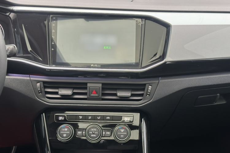 Used Volkswagen Tayron 2019 330TSI Two-Wheel Drive Luxury Model China VI Standard Interior 3