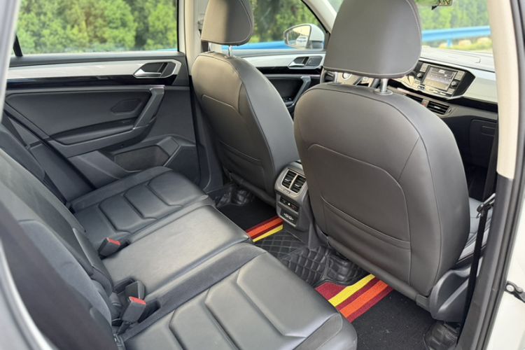 Used Volkswagen Tayron 2019 330TSI Four-Wheel Drive Luxury Version China V Standard Interior 4