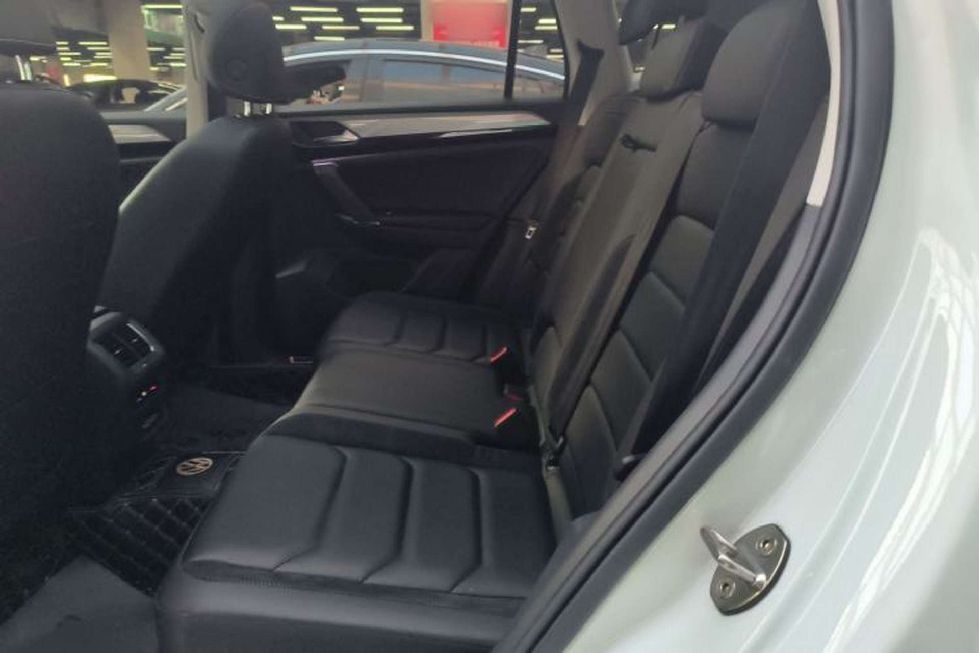 Used Volkswagen Tayron 2019 330TSI Two-Wheel Drive Luxury Model China VI Standard Interior 4