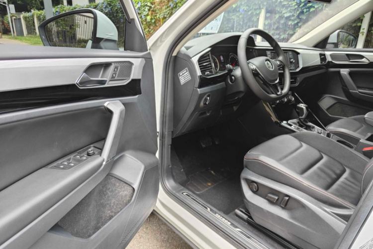Used Volkswagen Tayron 2019 330TSI Four-Wheel Drive Luxury Version China VI Standard Interior 5