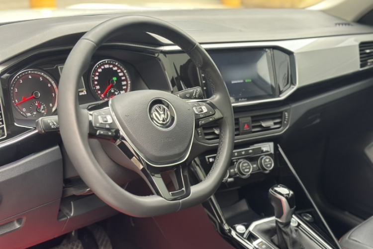 Used Volkswagen Tayron 2019 330TSI Two-Wheel Drive Luxury Model China VI Standard Interior 6