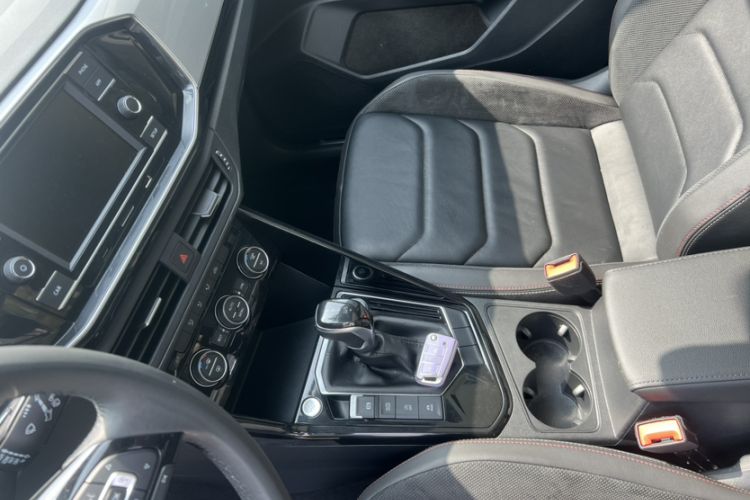 Used Volkswagen Tayron 2019 330TSI Two-Wheel Drive Luxury Model China VI Standard Interior 7