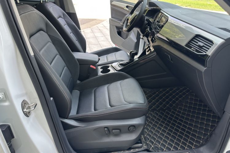 Used Volkswagen Tayron 2019 330TSI Two-Wheel Drive Luxury Model China VI Standard Interior 8