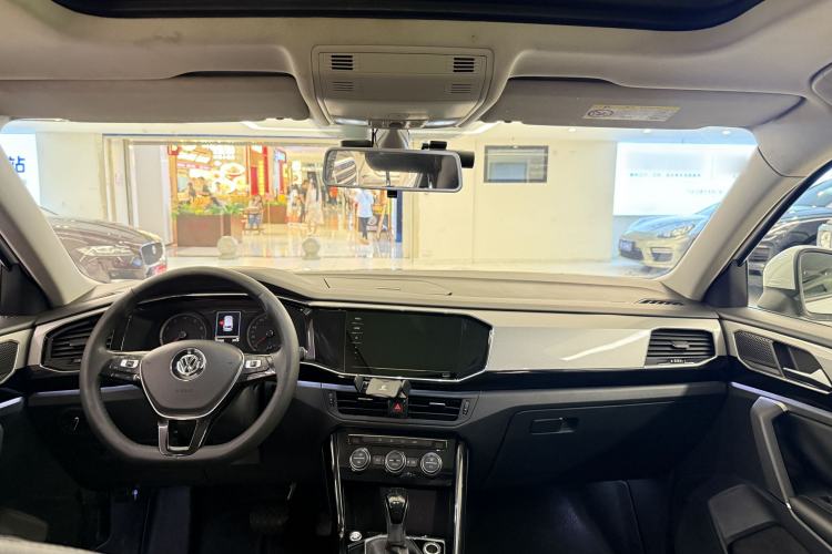 Used Volkswagen Tayron 2019 330TSI Two-Wheel Drive Luxury Model China VI Standard Interior 9