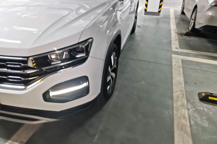 Used Volkswagen Tayron 2019 330TSI Two-Wheel-Drive Luxury Version China V Emission Standard Left Front Headlight