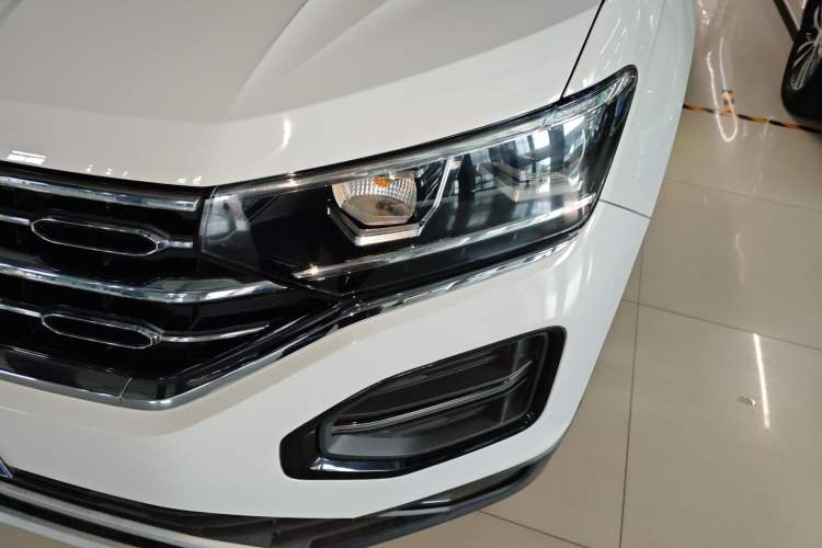 Used Volkswagen Tayron 2019 330TSI Two-Wheel Drive Luxury Model China VI Standard Left Front Headlight