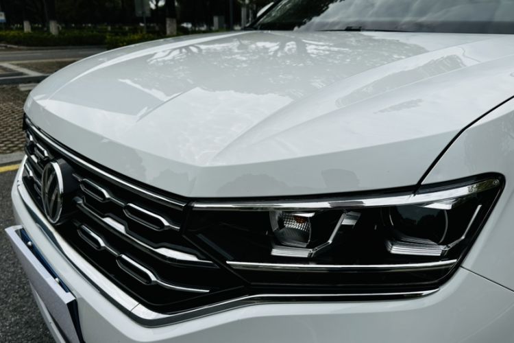 Used Volkswagen Tayron 2019 330TSI Two-Wheel-Drive Luxury Plus China VI Standard Left Front Headlight