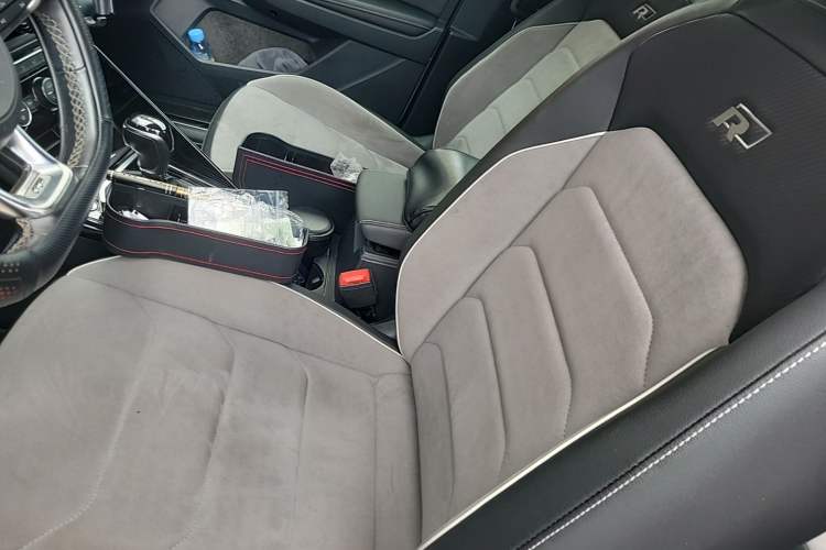 Used Volkswagen Tayron 2019 380TSI Four-Wheel Drive R-Line China VI-standard Left Front Seat