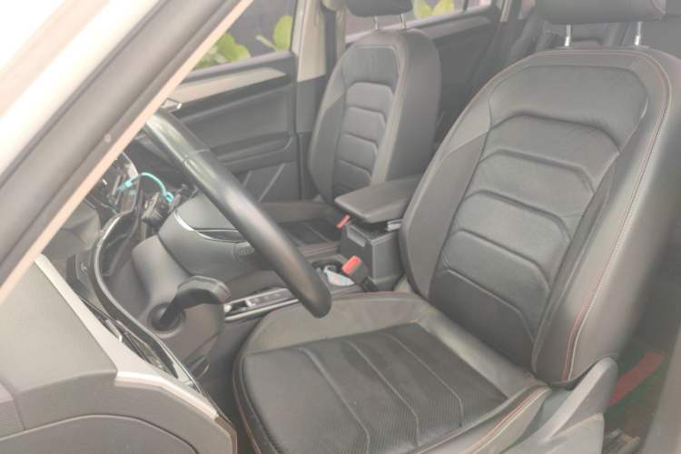 Used Volkswagen Tayron 2019 330TSI Four-Wheel Drive Luxury Version China VI Standard Left Front Seat