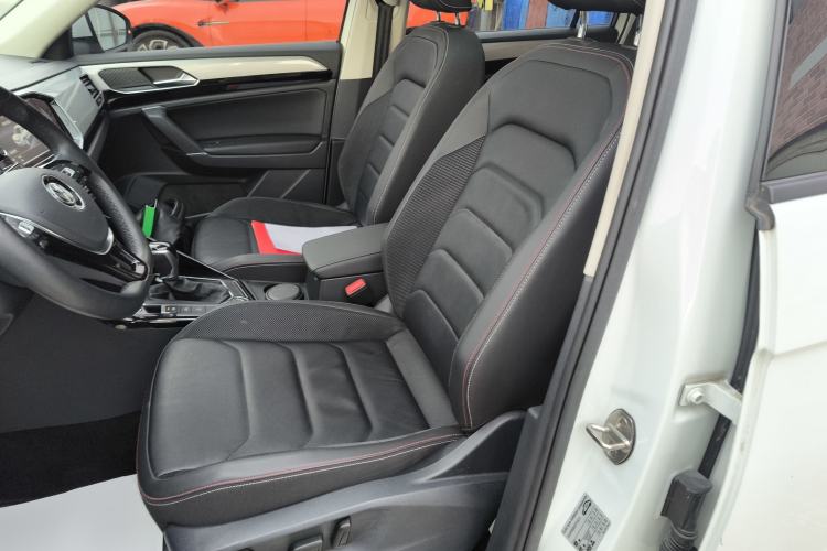 Used Volkswagen Tayron 2019 330TSI Four-Wheel Drive Luxury Version China VI Standard Left Front Seat