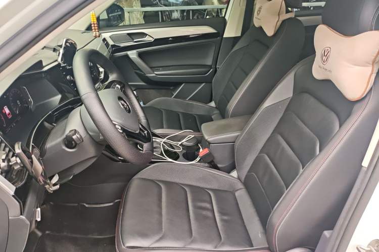Used Volkswagen Tayron 2019 330TSI Two-Wheel-Drive Luxury Plus China VI Standard Left Front Seat