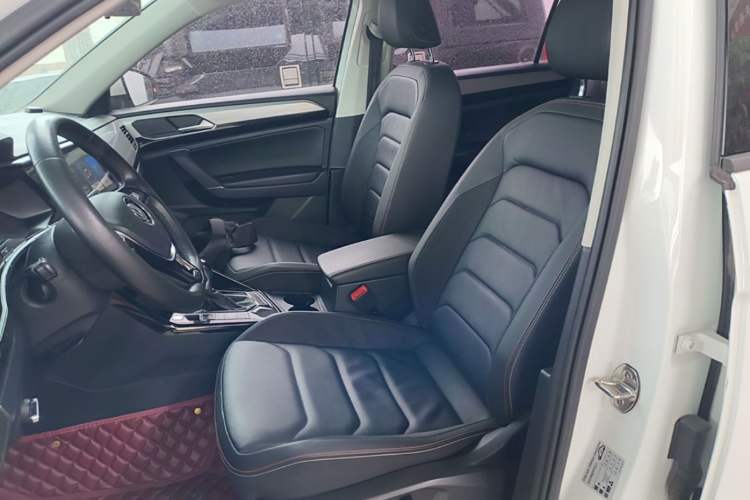 Used Volkswagen Tayron 2019 330TSI Two-Wheel Drive Luxury Model China VI Standard Left Front Seat