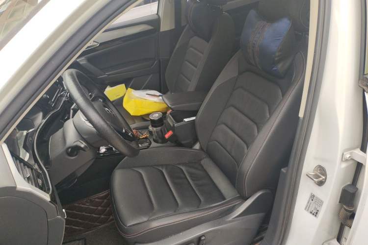Used Volkswagen Tayron 2019 330TSI Two-Wheel Drive Luxury Model China VI Standard Left Front Seat
