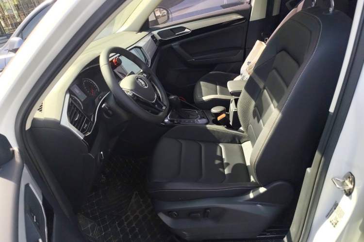 Used Volkswagen Tayron 2019 330TSI Two-Wheel Drive Luxury Model China VI Standard Left Front Seat