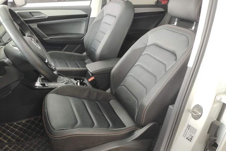 Used Volkswagen Tayron 2019 330TSI Two-Wheel Drive Luxury Model China VI Standard Left Front Seat