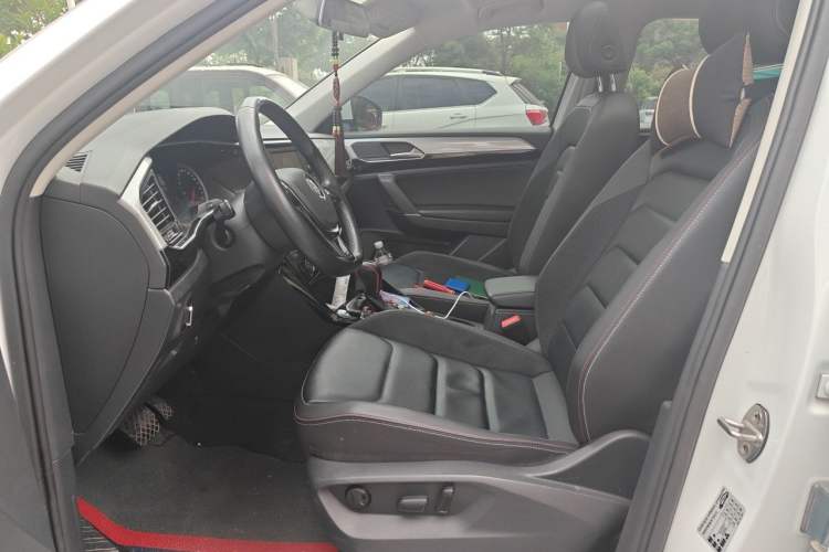Used Volkswagen Tayron 2019 Teramont Edition 280TSI Two-Wheel Drive Luxury Model China VI Standard Left Front Seat