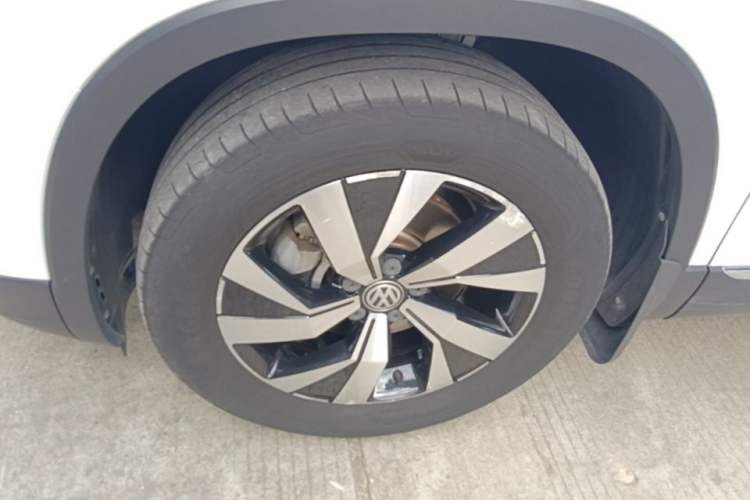 Used Volkswagen Tayron 2019 330TSI Four-Wheel Drive Luxury Version China V Standard Left Front Wheel Hub