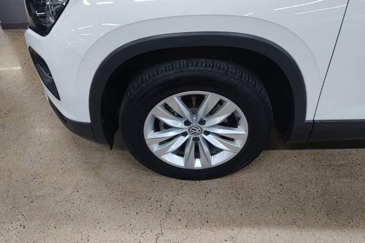 Used Volkswagen Tayron 2019 Teramont Edition 280TSI Two-Wheel Drive Comfort Model China VI Standard Left Front Wheel Hub