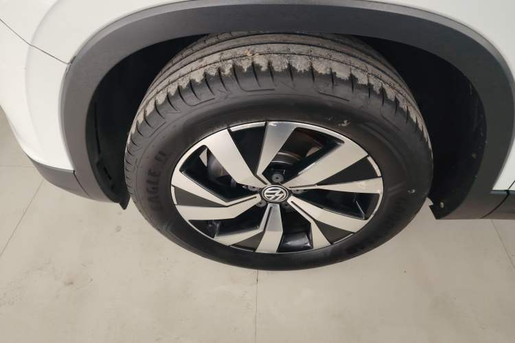 Used Volkswagen Tayron 2019 330TSI Four-Wheel Drive Luxury Version China VI Standard Left Front Wheel Hub