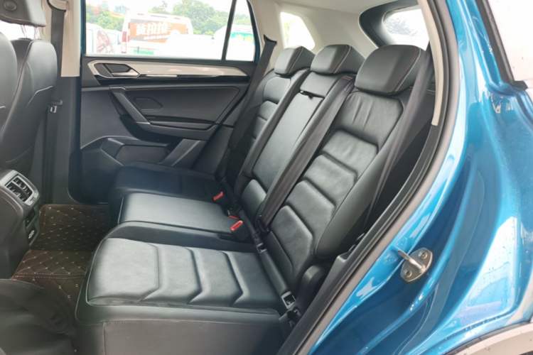 Used Volkswagen Tayron 2019 330TSI Two-Wheel Drive Luxury Model China VI Standard Left Rear Seat