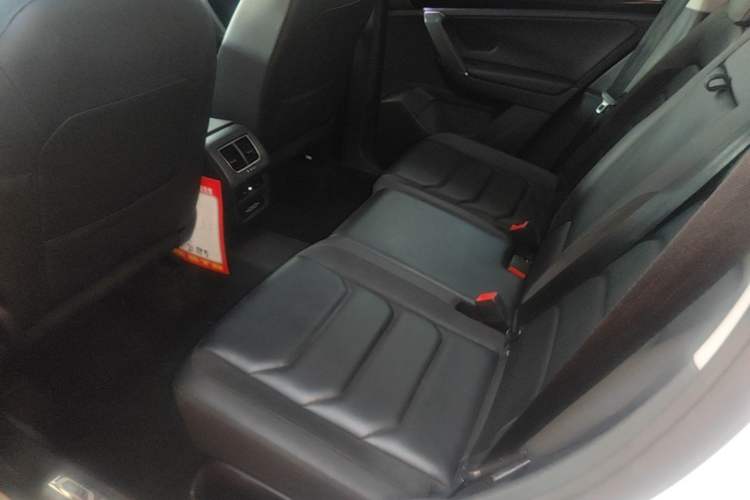 Used Volkswagen Tayron 2019 330TSI Two-Wheel Drive Luxury Model China VI Standard Left Rear Seat