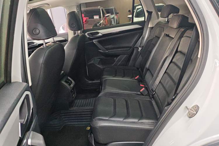 Used Volkswagen Tayron 2019 330TSI Two-Wheel Drive Luxury Model China VI Standard Left Rear Seat