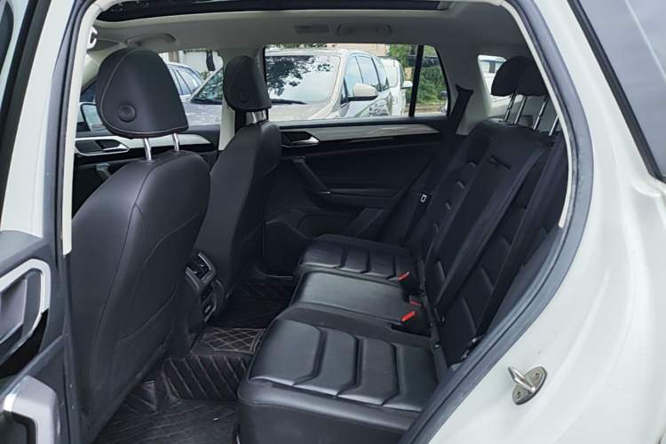 Used Volkswagen Tayron 2019 330TSI Four-Wheel Drive Luxury Version China VI Standard Left Rear Seat