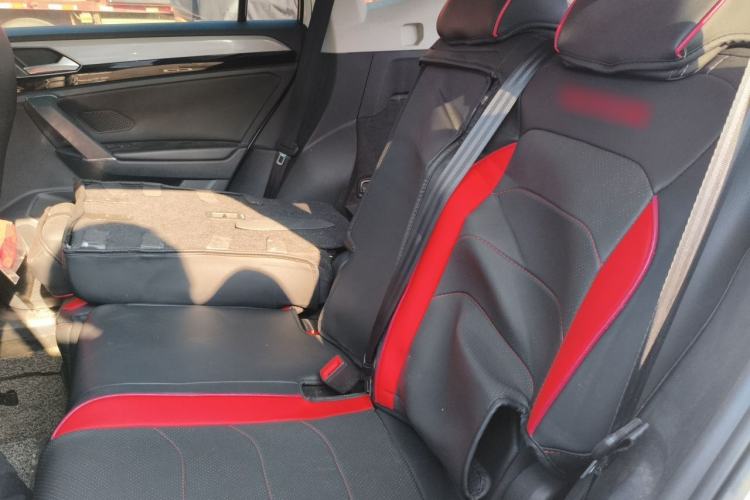 Used Volkswagen Tayron 2019 330TSI Two-Wheel Drive Luxury Model China VI Standard Left Rear Seat