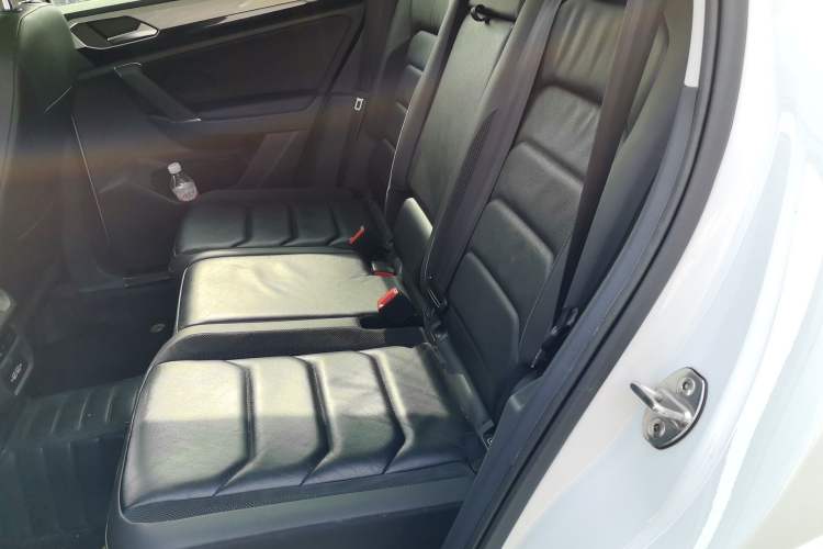 Used Volkswagen Tayron 2019 330TSI Four-Wheel Drive Luxury Version China VI Standard Left Rear Seat