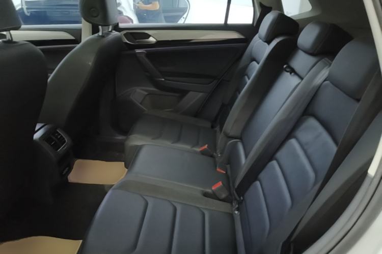 Used Volkswagen Tayron 2019 330TSI Two-Wheel Drive Luxury Model China VI Standard Left Rear Seat
