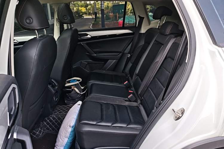 Used Volkswagen Tayron 2019 330TSI Two-Wheel Drive Luxury Model China VI Standard Left Rear Seat