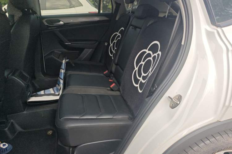 Used Volkswagen Tayron 2019 330TSI Two-Wheel Drive Luxury Model China VI Standard Left Rear Seat